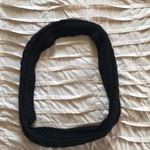 Infinity scarf